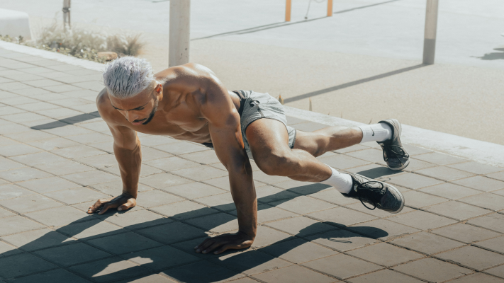 Hip Dips Exercises and Realistic Fitness Expectations